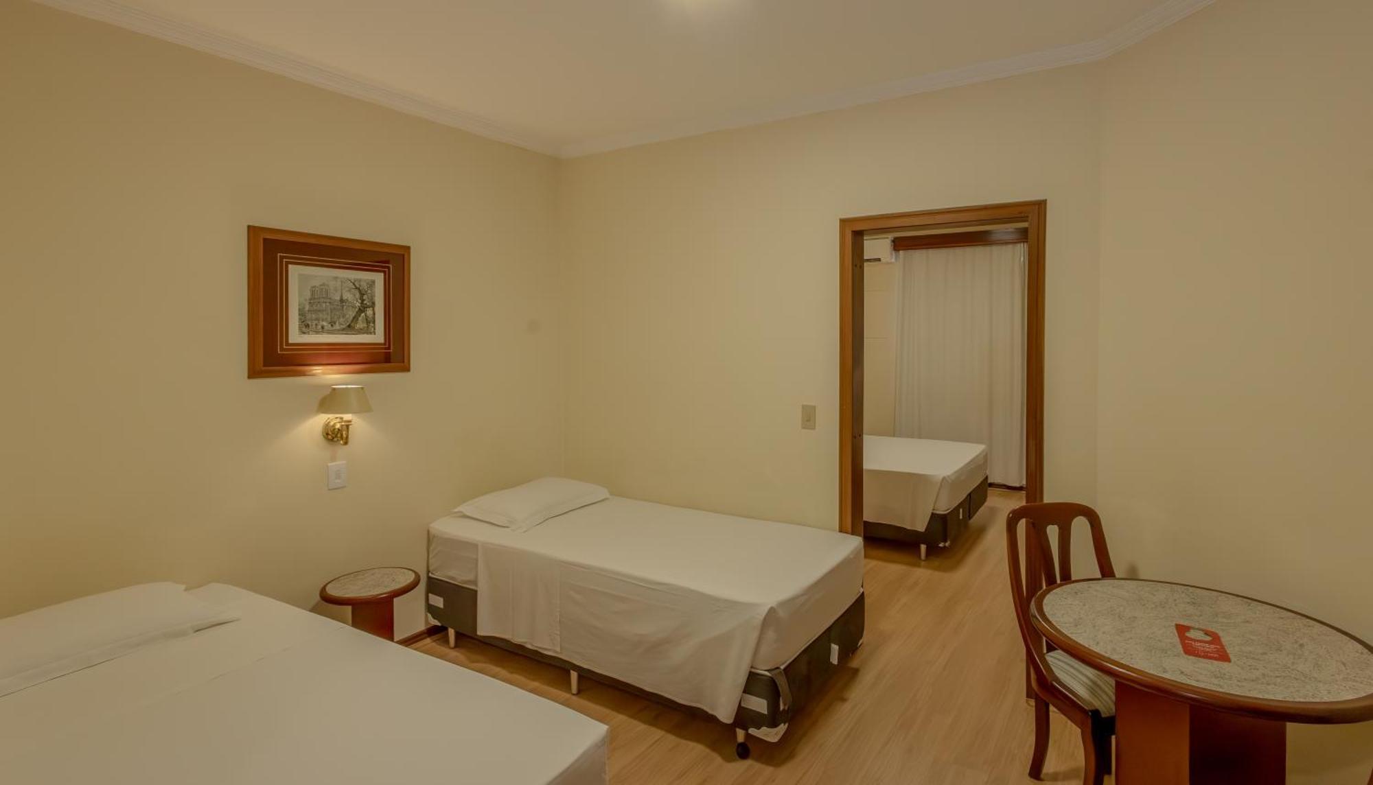 Lizon Curitiba Hotel Εξωτερικό φωτογραφία