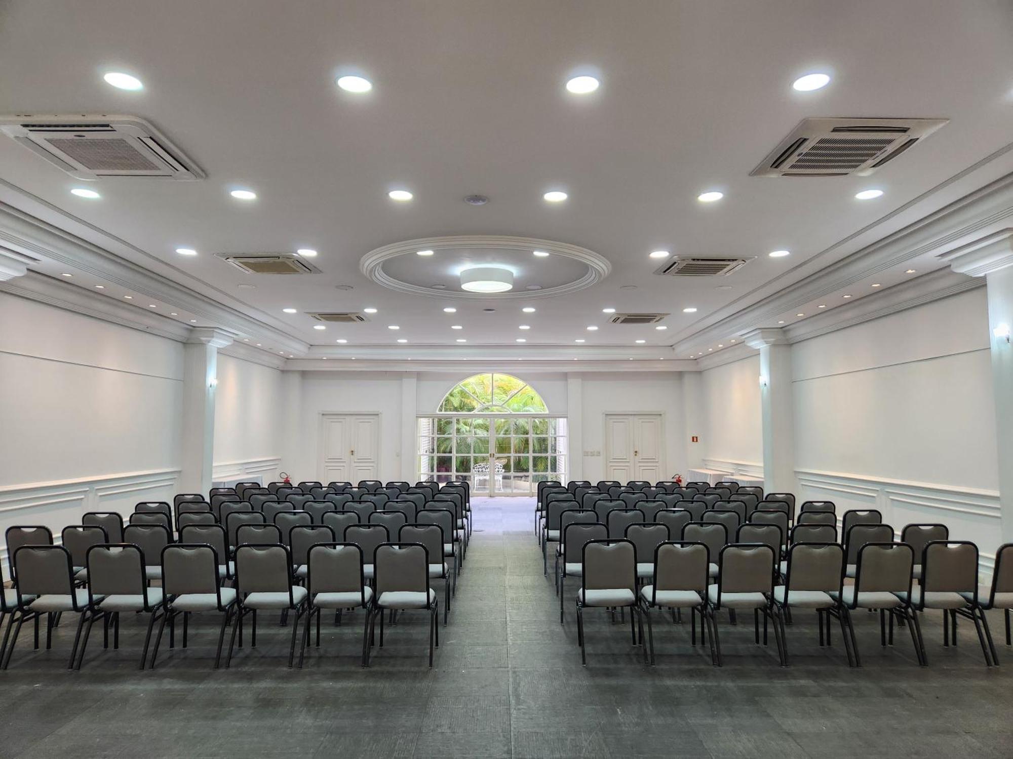 Lizon Curitiba Hotel Εξωτερικό φωτογραφία